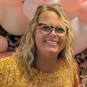 Meet your Posher, Jen